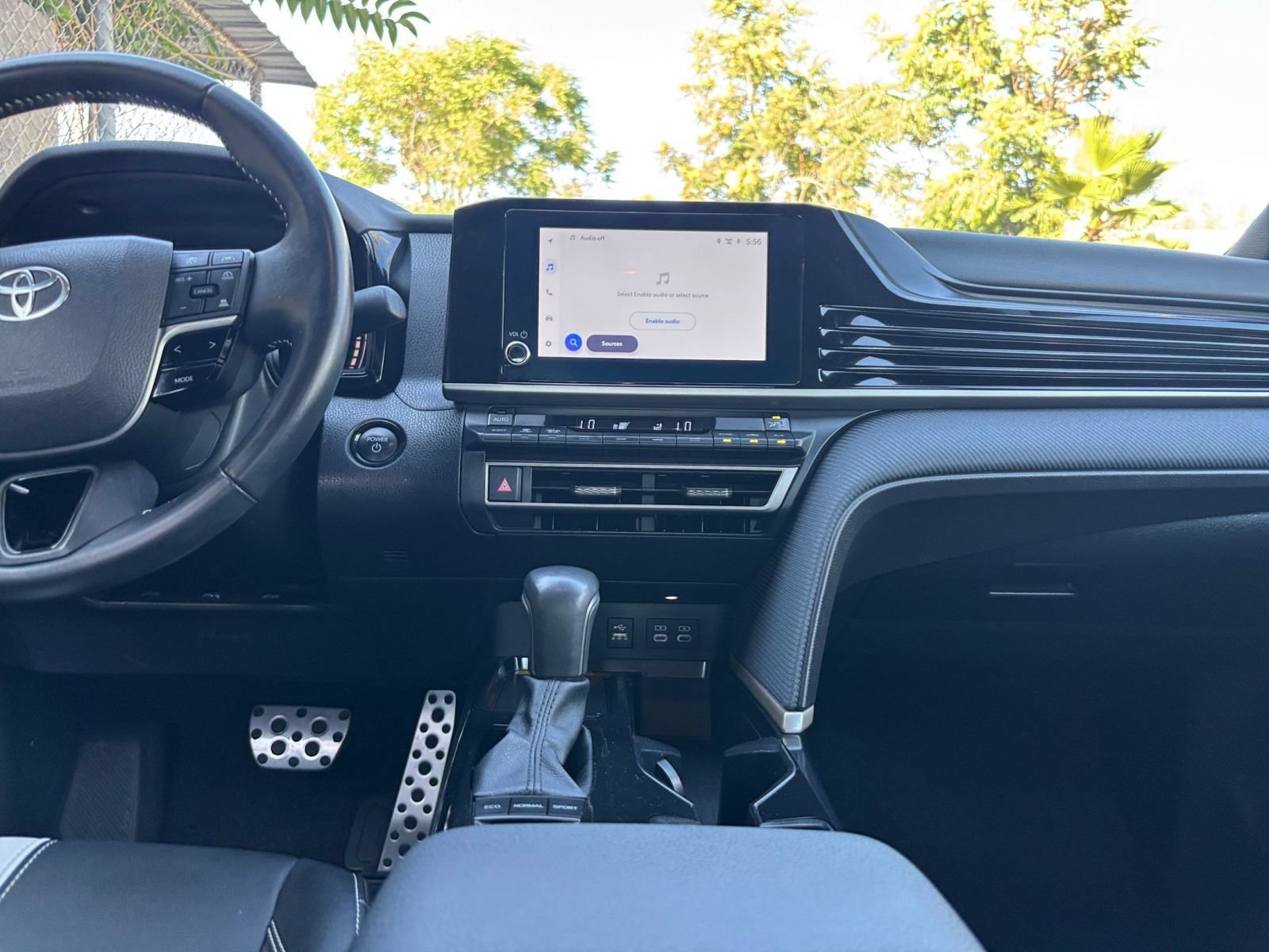Used 2025 Toyota Camry SE FWD image 20