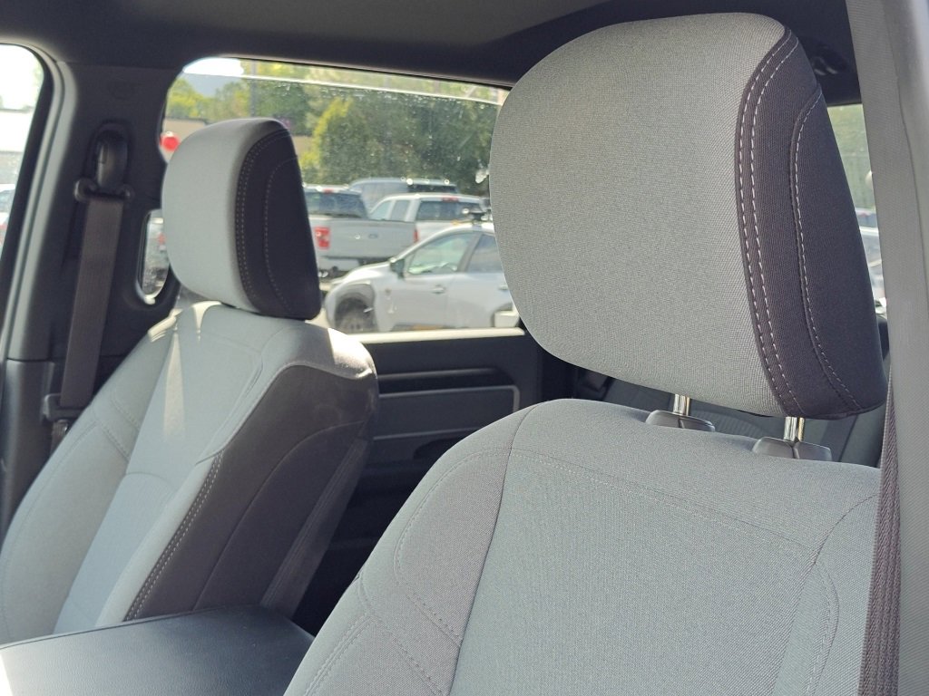 Used 2023 RAM 2500 Big Horn w/ Level 1 Equipment Group image 12