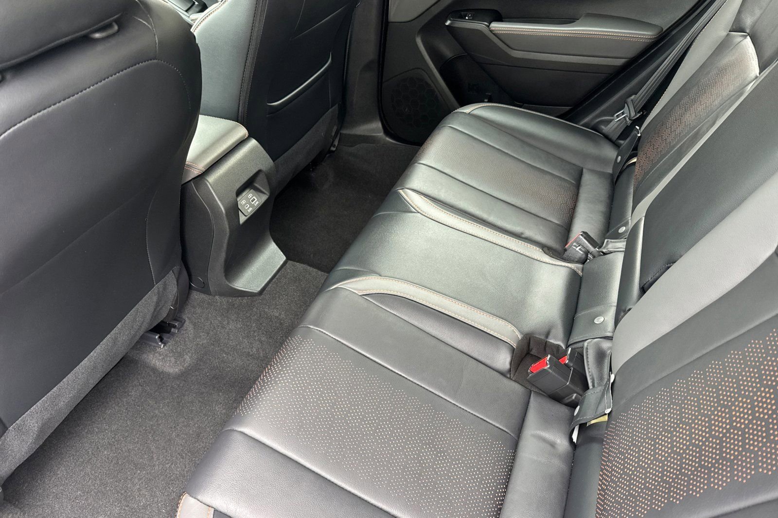 Certified 2025 Subaru Crosstrek 2.5i Limited w/ Crosstrek Mirror Package image 14