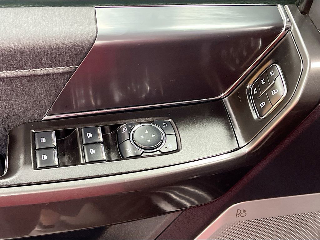 Used 2023 Ford F150 Lariat w/ Equipment Group 502A High image 18