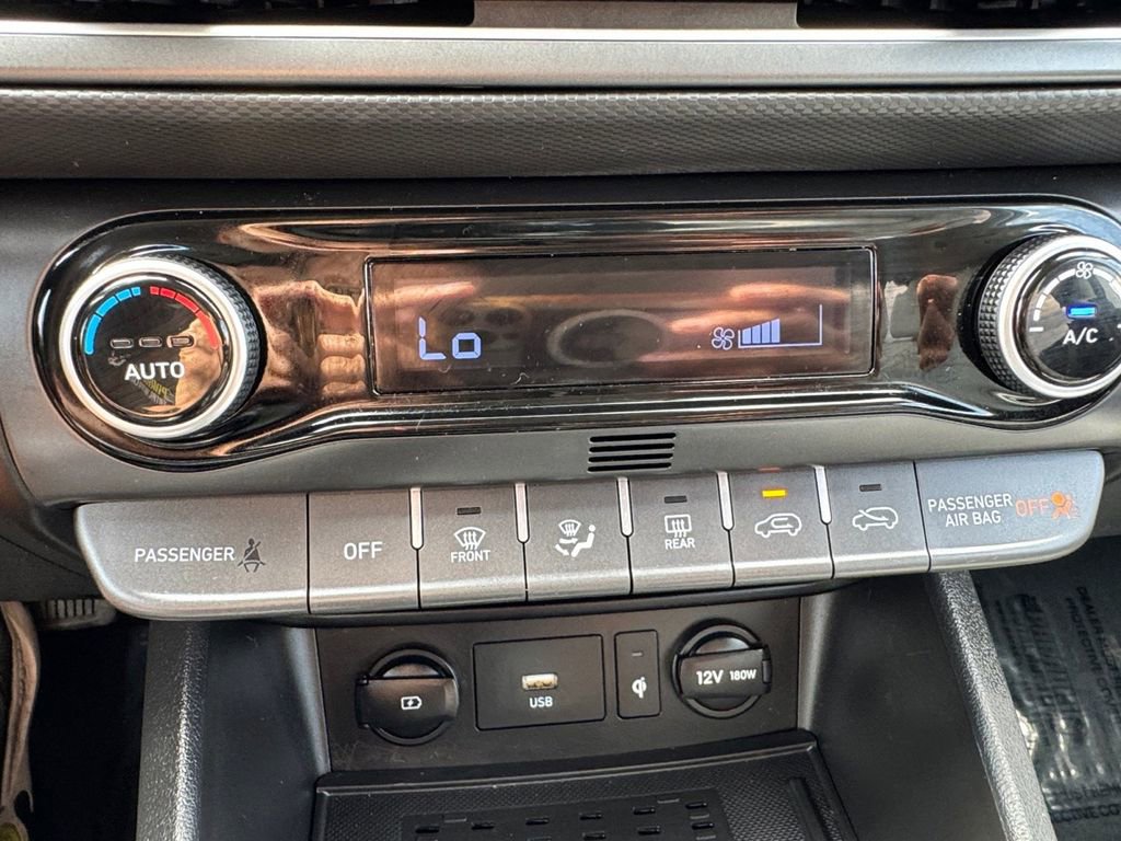 Certified 2022 Hyundai Kona Limited w/ Cargo Package FWD image 18