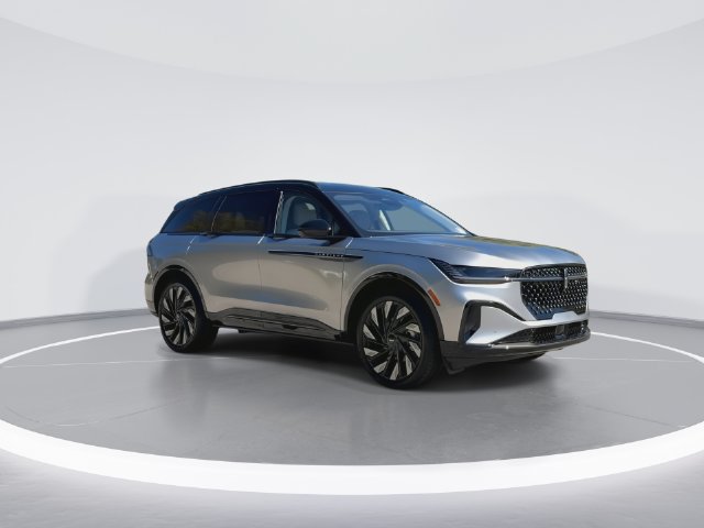 New 2026 Lincoln Nautilus Reserve AWD/4WD image 2