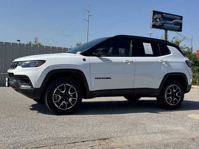Certified 2024 Jeep Compass Trailhawk image 3