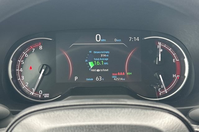 Certified 2024 Toyota RAV4 XLE FWD image 29