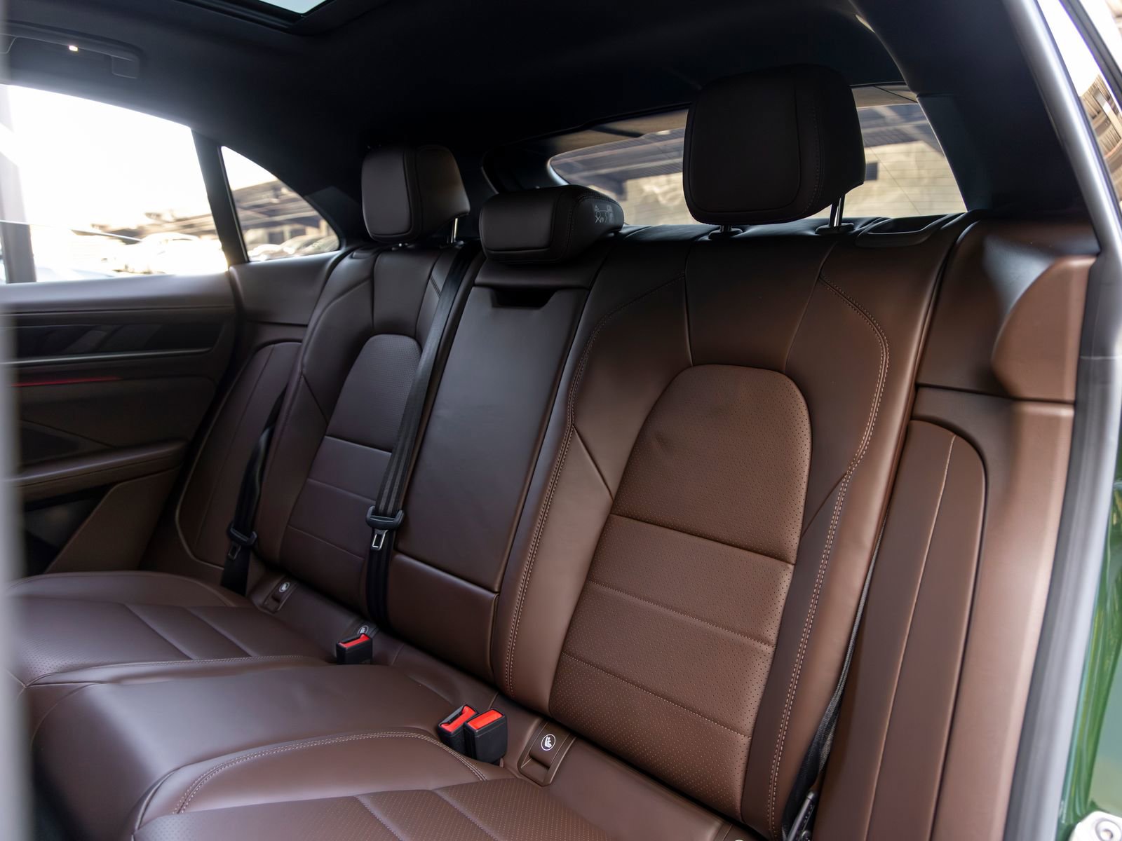 Certified 2026 Porsche Macan Electric RWD image 45