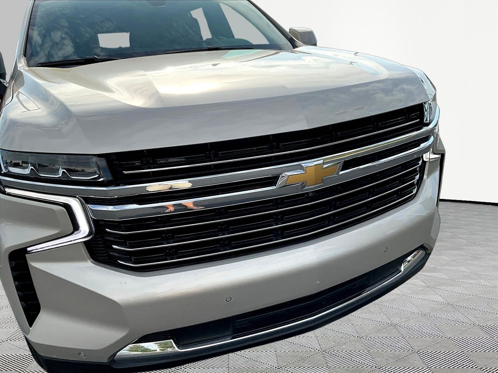 Used 2021 Chevrolet Tahoe LT w/ LT Signature Package AWD/4WD image 32