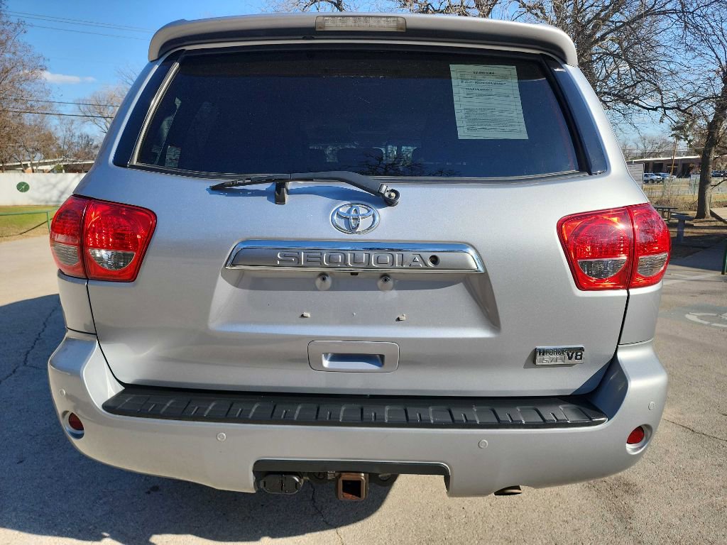 Used 2016 Toyota Sequoia Limited w/ Safety & Convenience Package image 6