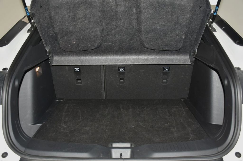 Used 2025 Buick Envista Sport Touring FWD image 29