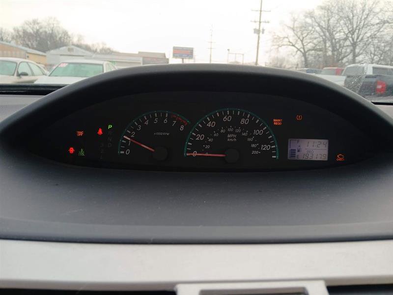 Used 2012 Toyota Yaris Sedan image 15