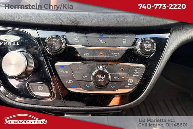 Used 2018 Chrysler Pacifica Touring Plus w/ S Appearance Package FWD image 21
