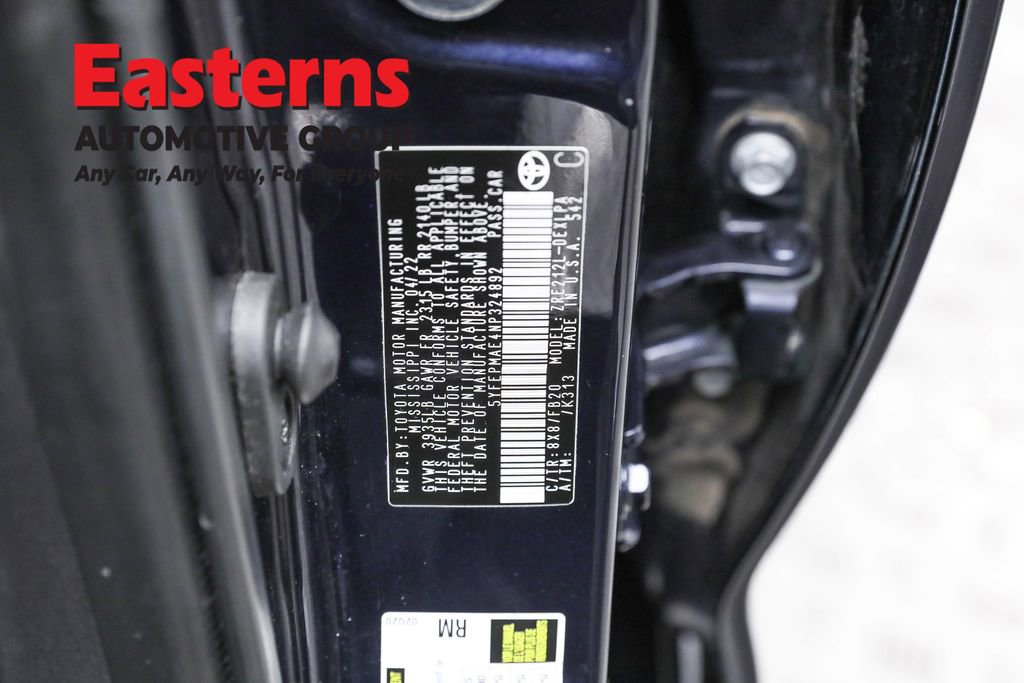 Used 2022 Toyota Corolla LE image 34