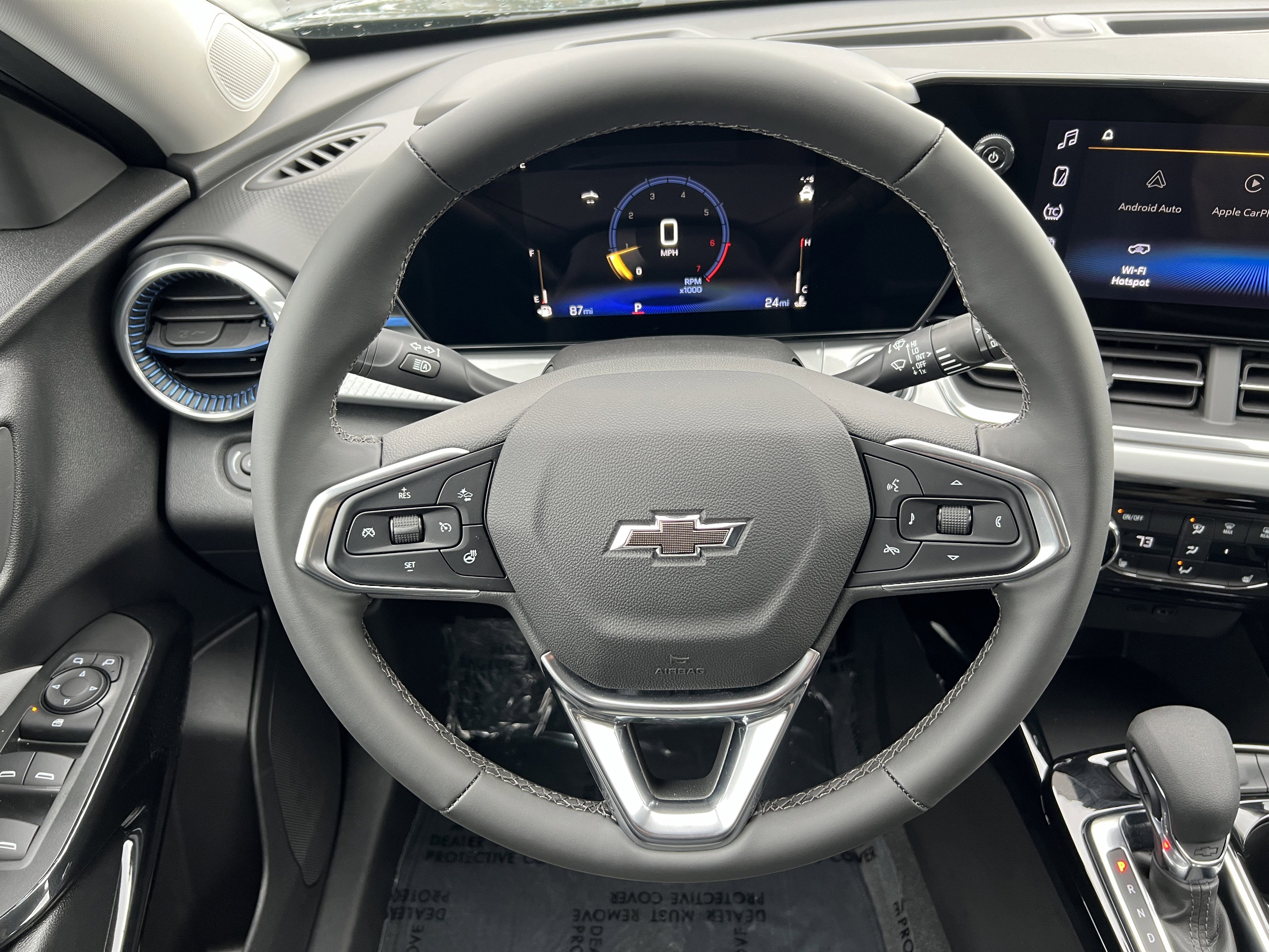 New 2026 Chevrolet Trax LT w/ Driver Confidence Package image 25