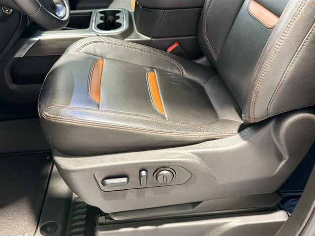 Certified 2023 GMC Sierra 3500 AT4 w/ AT4 Premium Plus Package AWD/4WD image 19