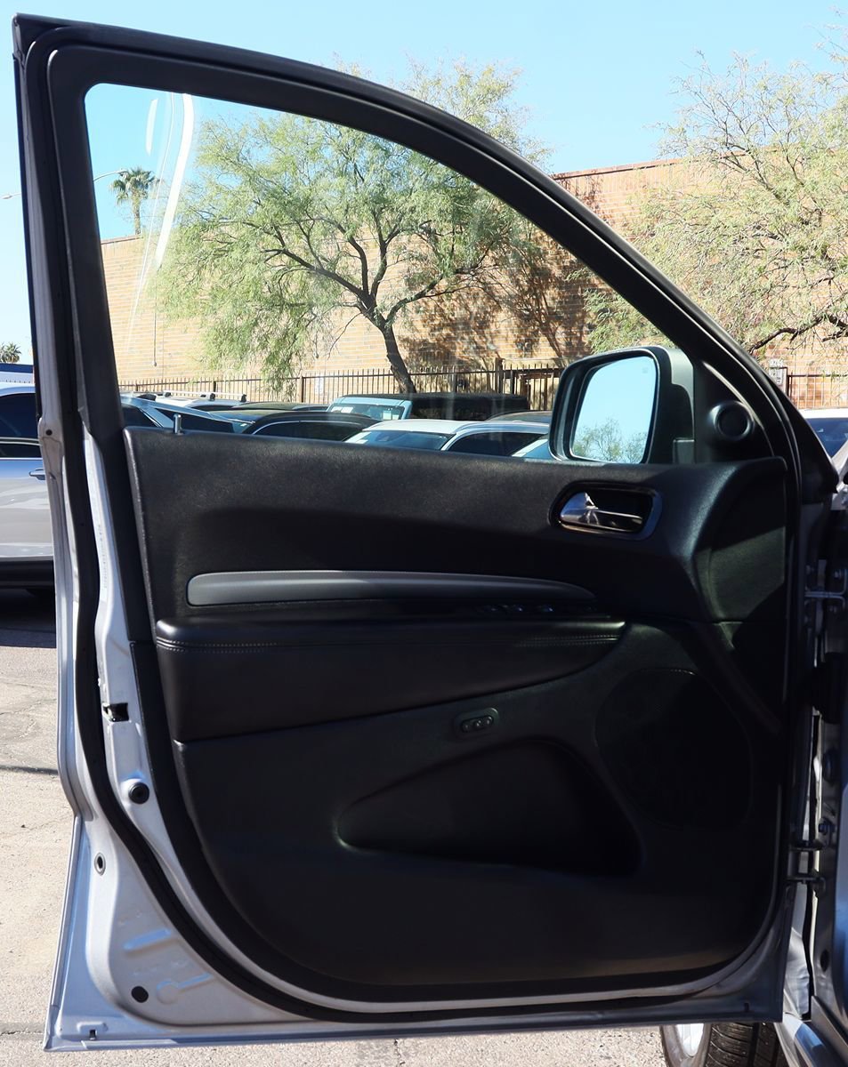 Used 2020 Dodge Durango GT image 40