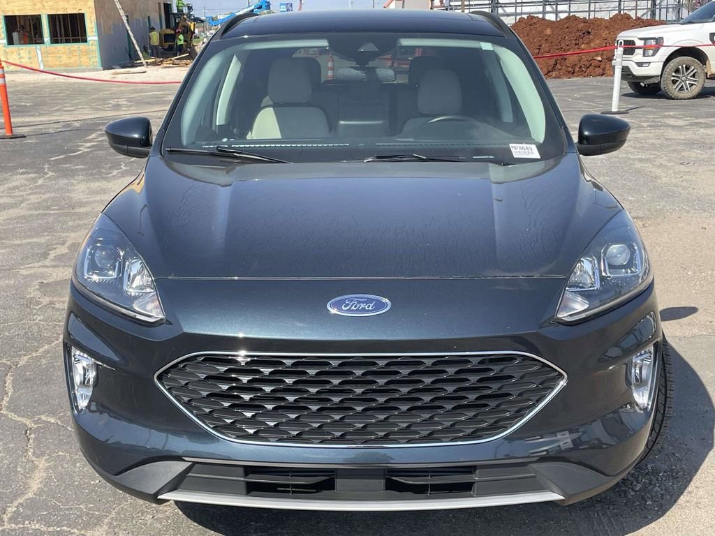 Used 2022 Ford Escape SEL w/ Technology Package image 8