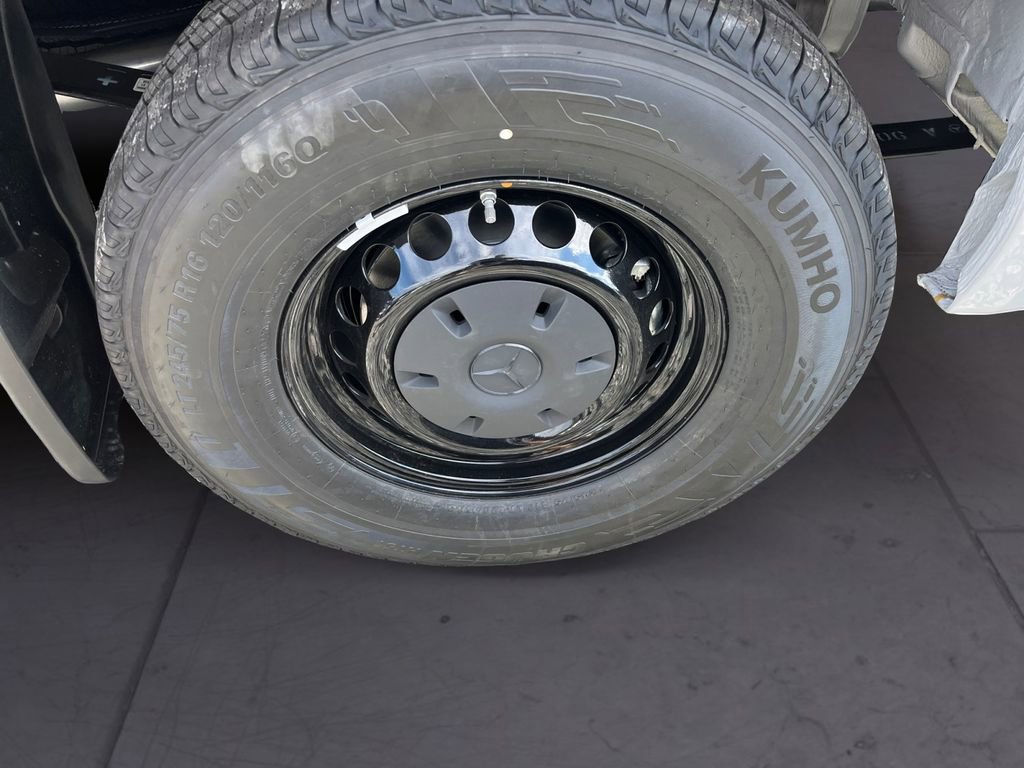 New 2026 Mercedes-Benz Sprinter 144 Cargo image 9