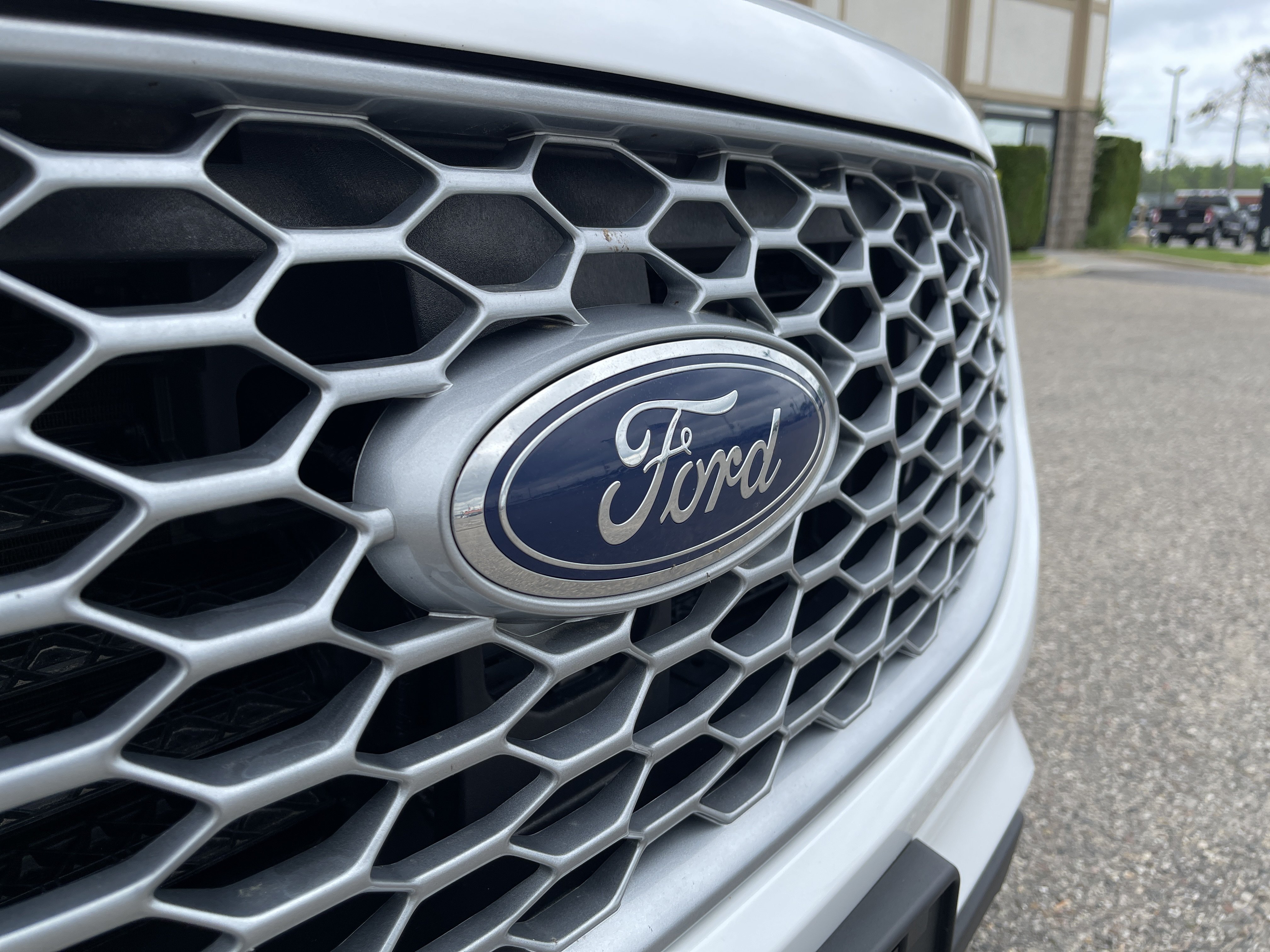 Certified 2023 Ford Edge SEL AWD/4WD image 23