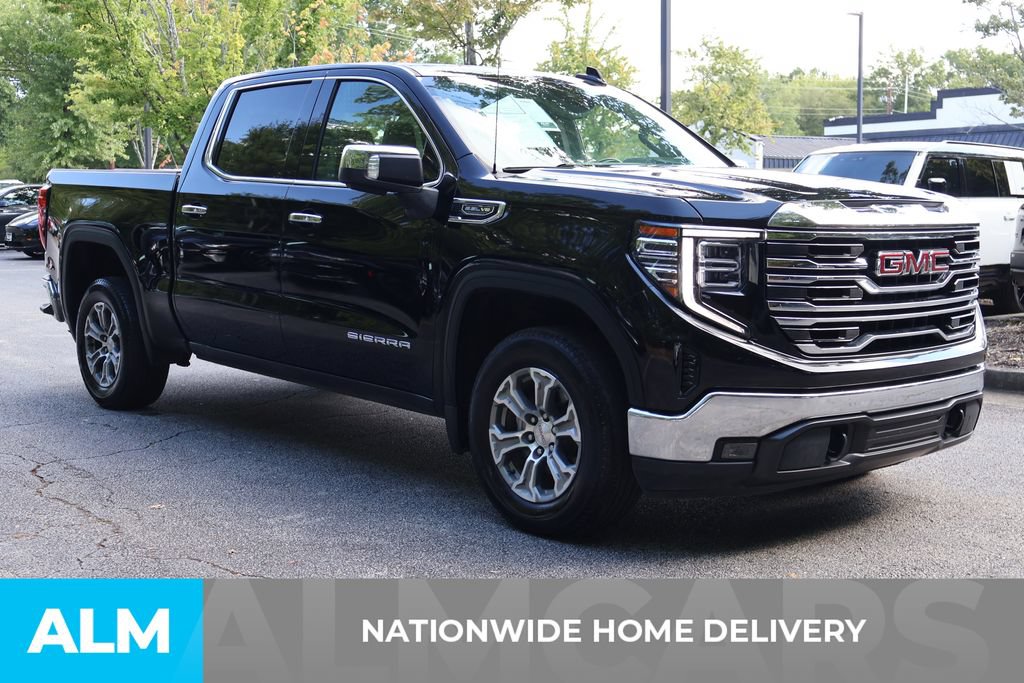 Used 2025 GMC Sierra 1500 SLT RWD image 4