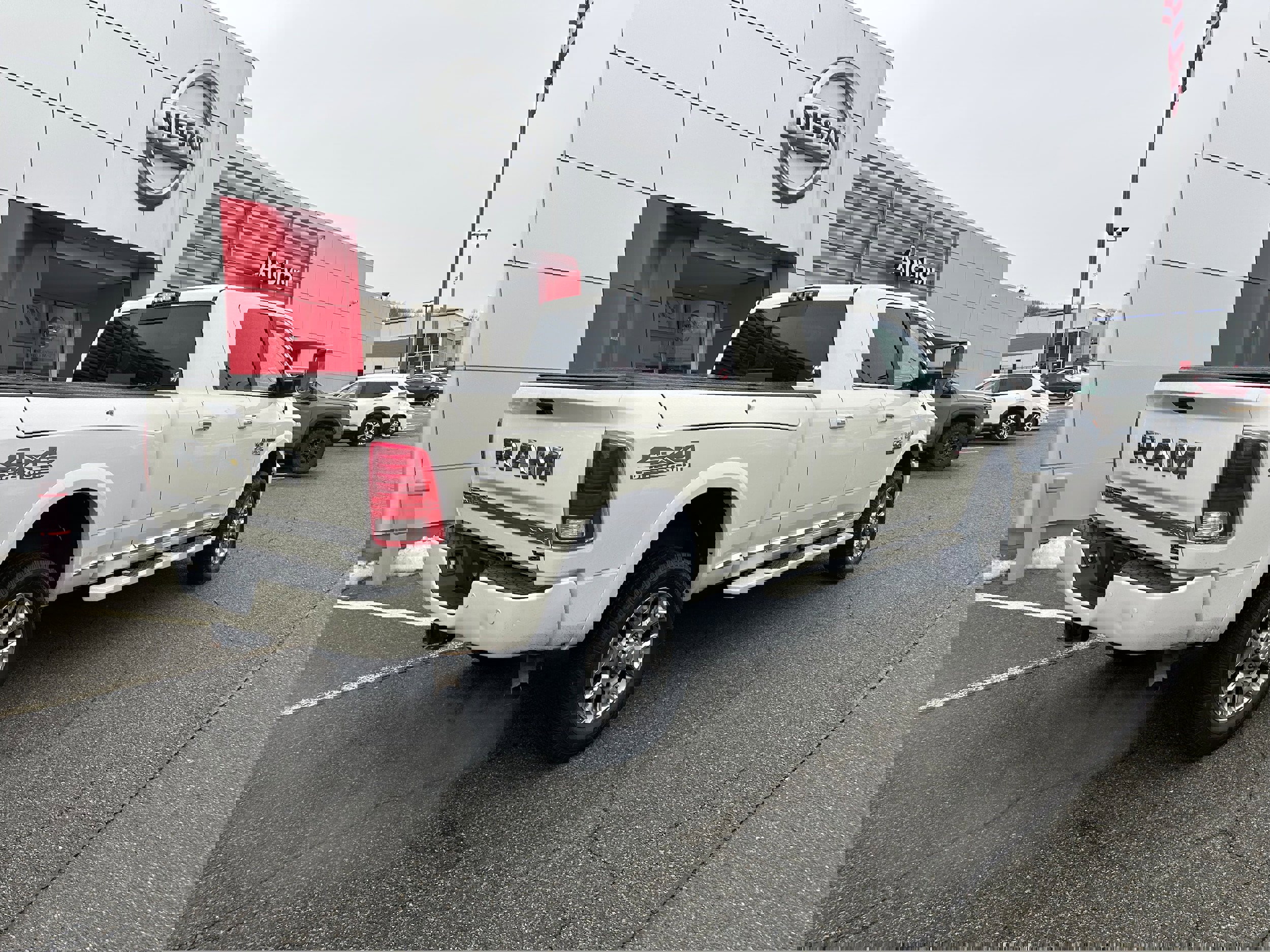 Used 2018 RAM 2500 Limited image 13