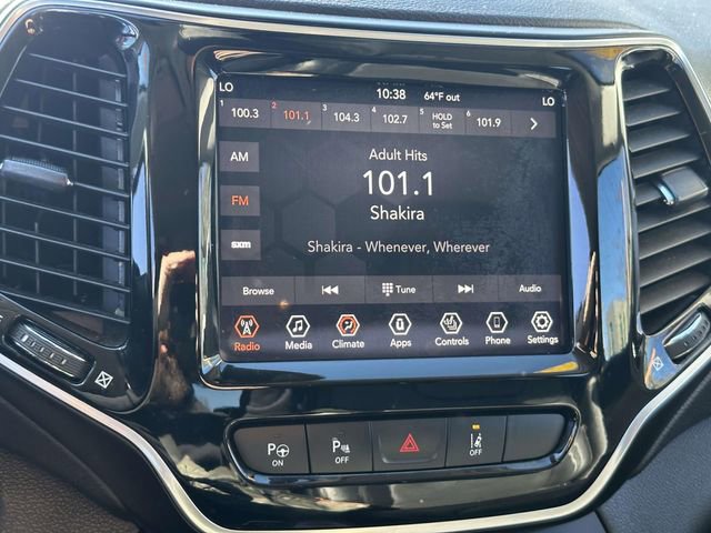 Certified 2019 Jeep Cherokee Limited w/ Technology Group image 27