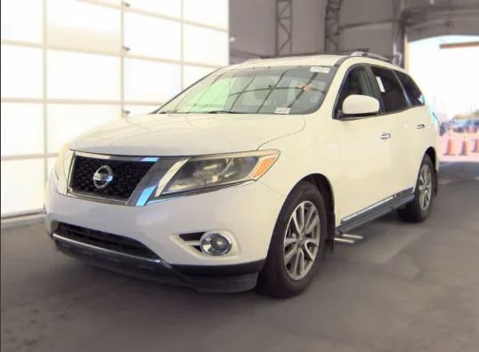 Used 2016 Nissan Pathfinder SL w/ Cargo Package
