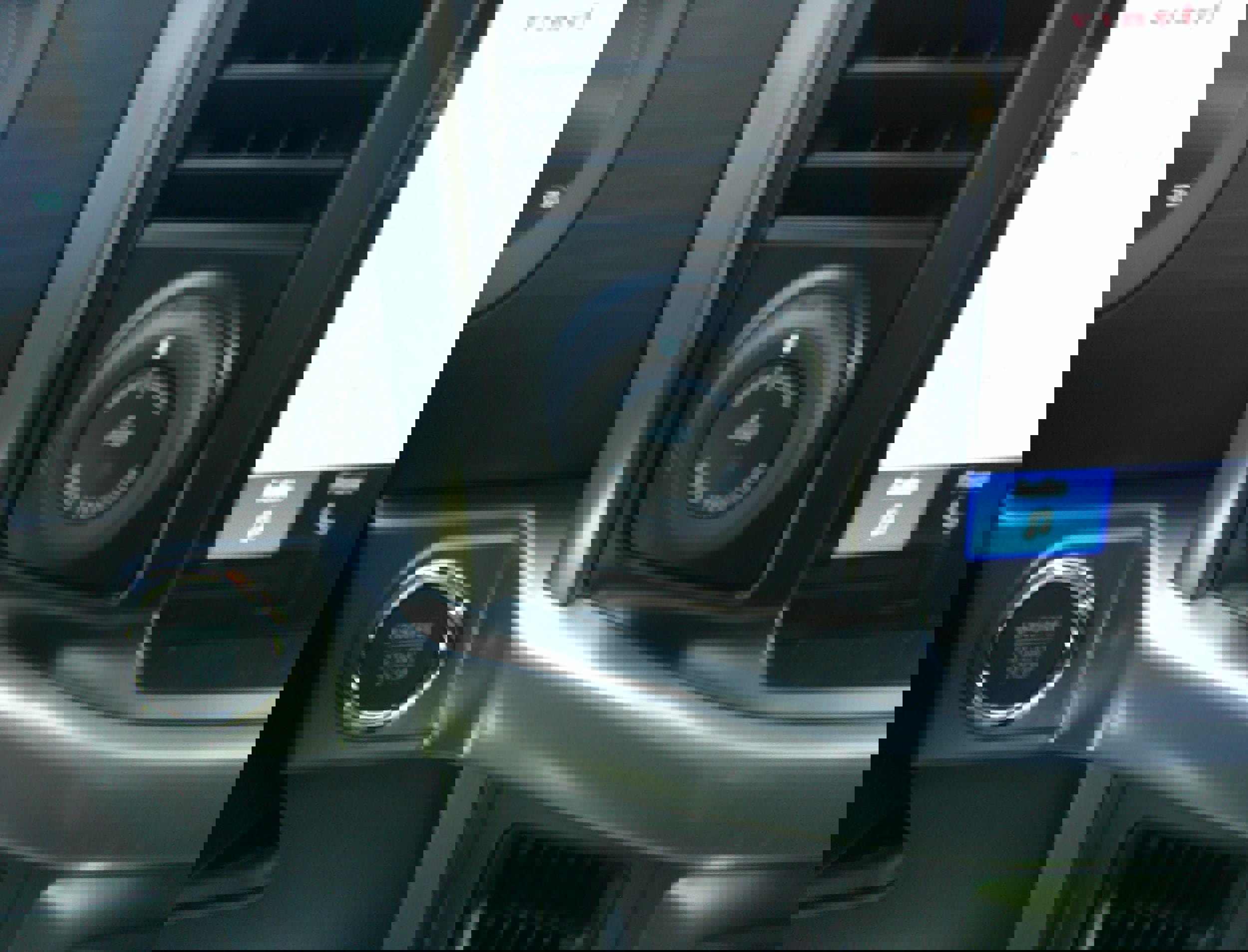 New 2025 Ford F150 XLT w/ Equipment Group 302A MID image 18