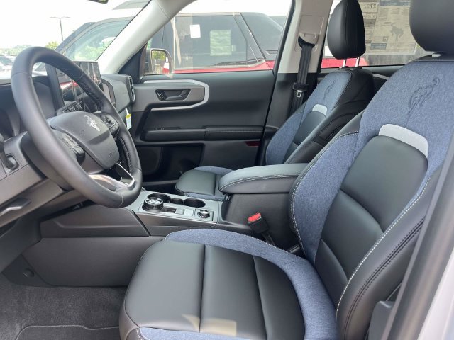New 2026 Ford Bronco Sport Outer Banks AWD/4WD image 15