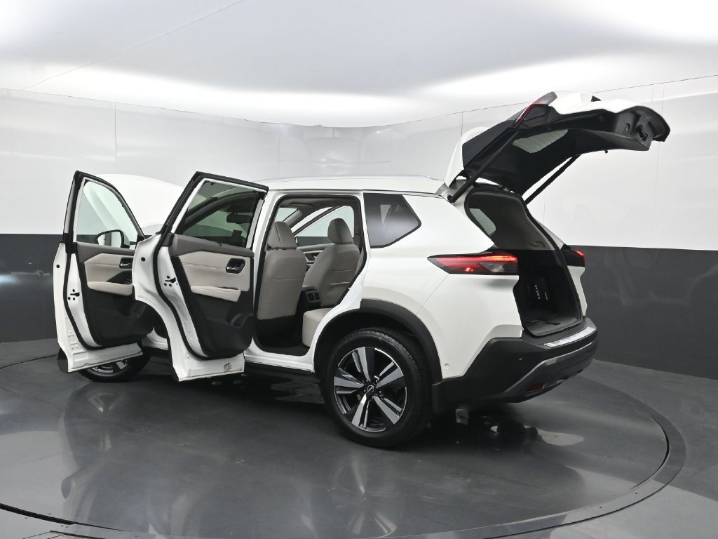 Used 2023 Nissan Rogue SL w/ SL Premium Package FWD image 40