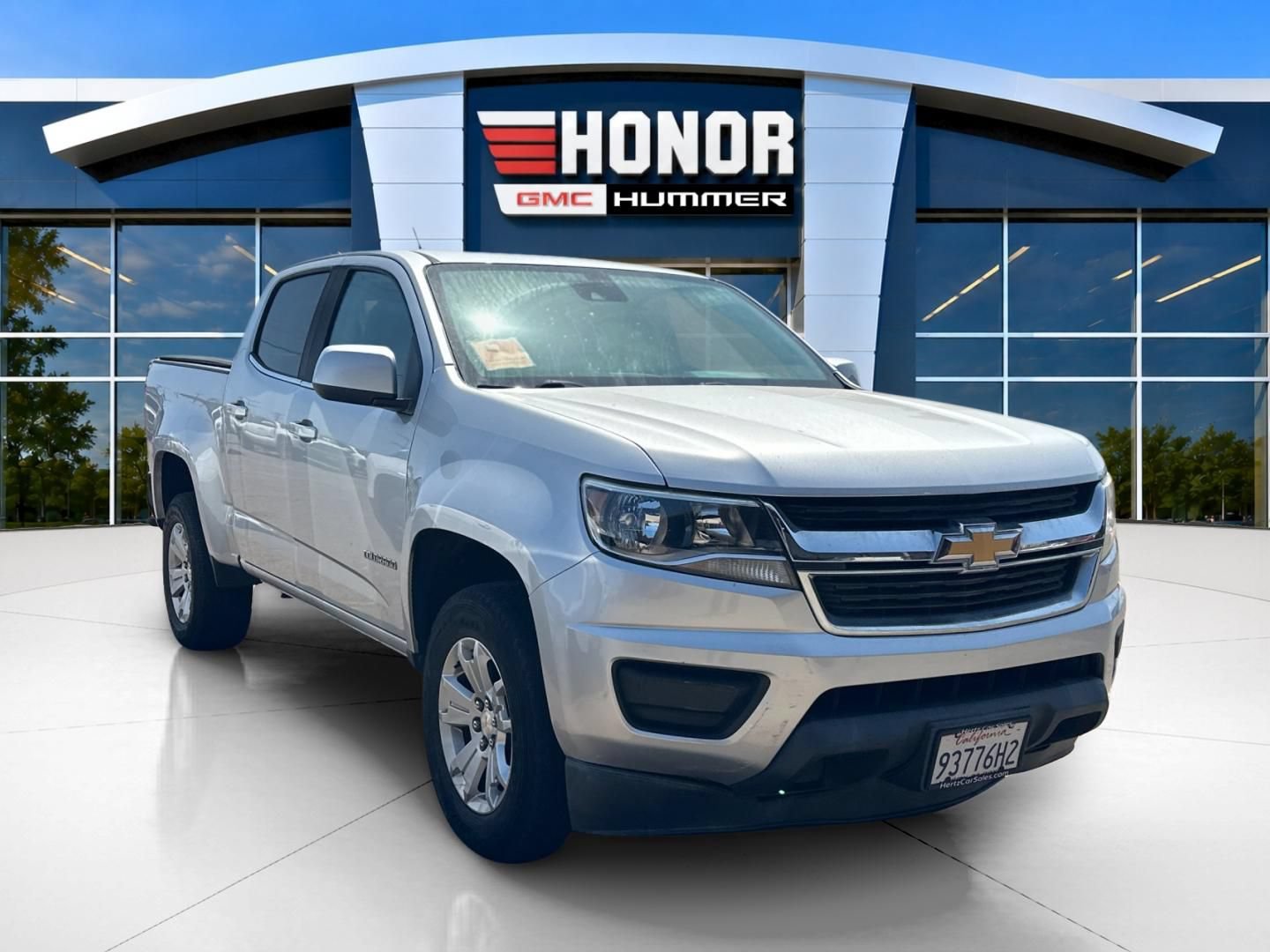 Used 2018 Chevrolet Colorado LT w/ Safety Package RWD image 2