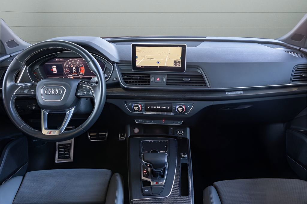 Used 2020 Audi SQ5 Premium Plus w/ Premium Plus Package image 27