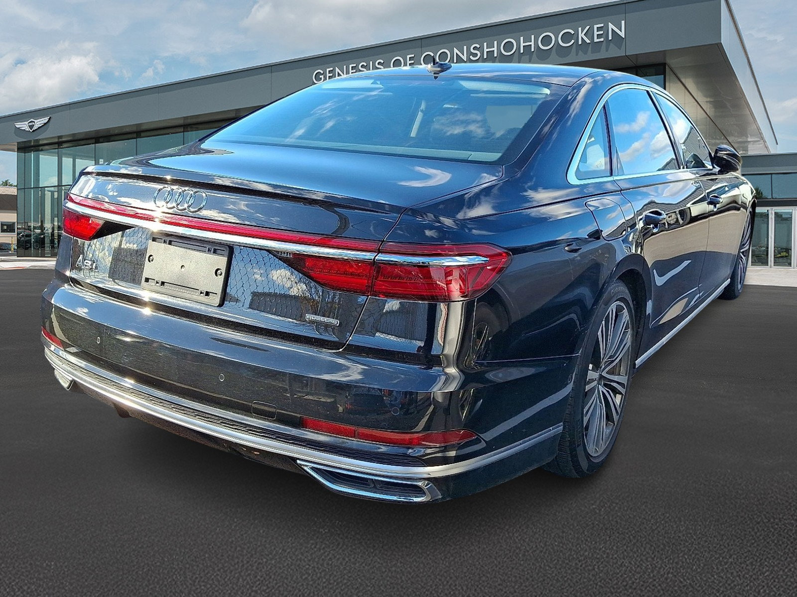 Used 2021 Audi A8 L 4.0T w/ Executive Plus Package image 3