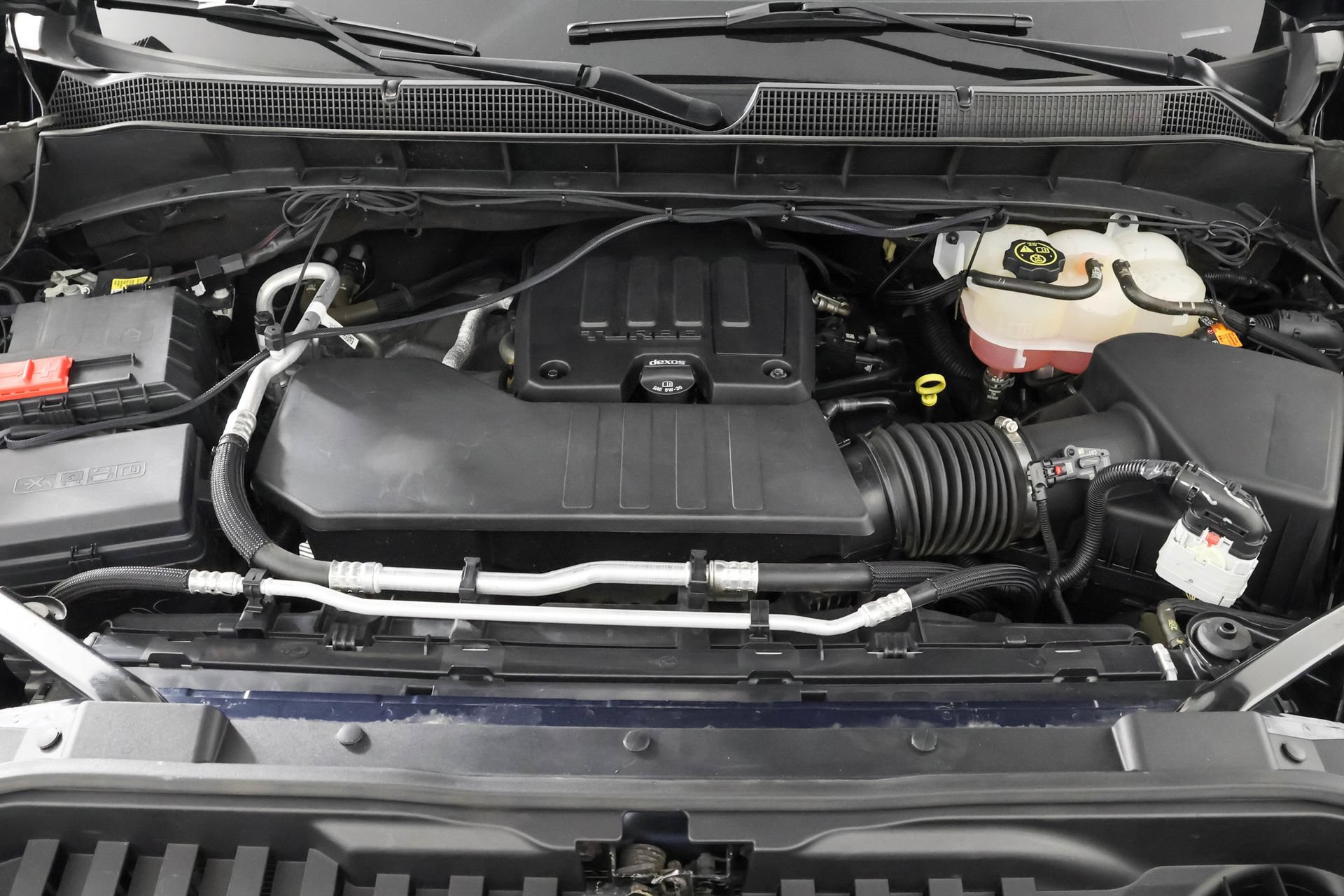 Used 2023 Chevrolet Silverado 1500 LT AWD/4WD image 49