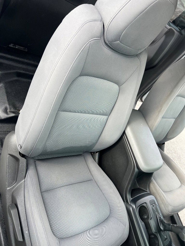 Used 2018 Chevrolet Colorado W/T image 16