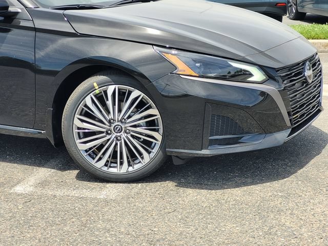 New 2026 Nissan Altima 2.5 SV w/ SV Premium Package FWD image 3