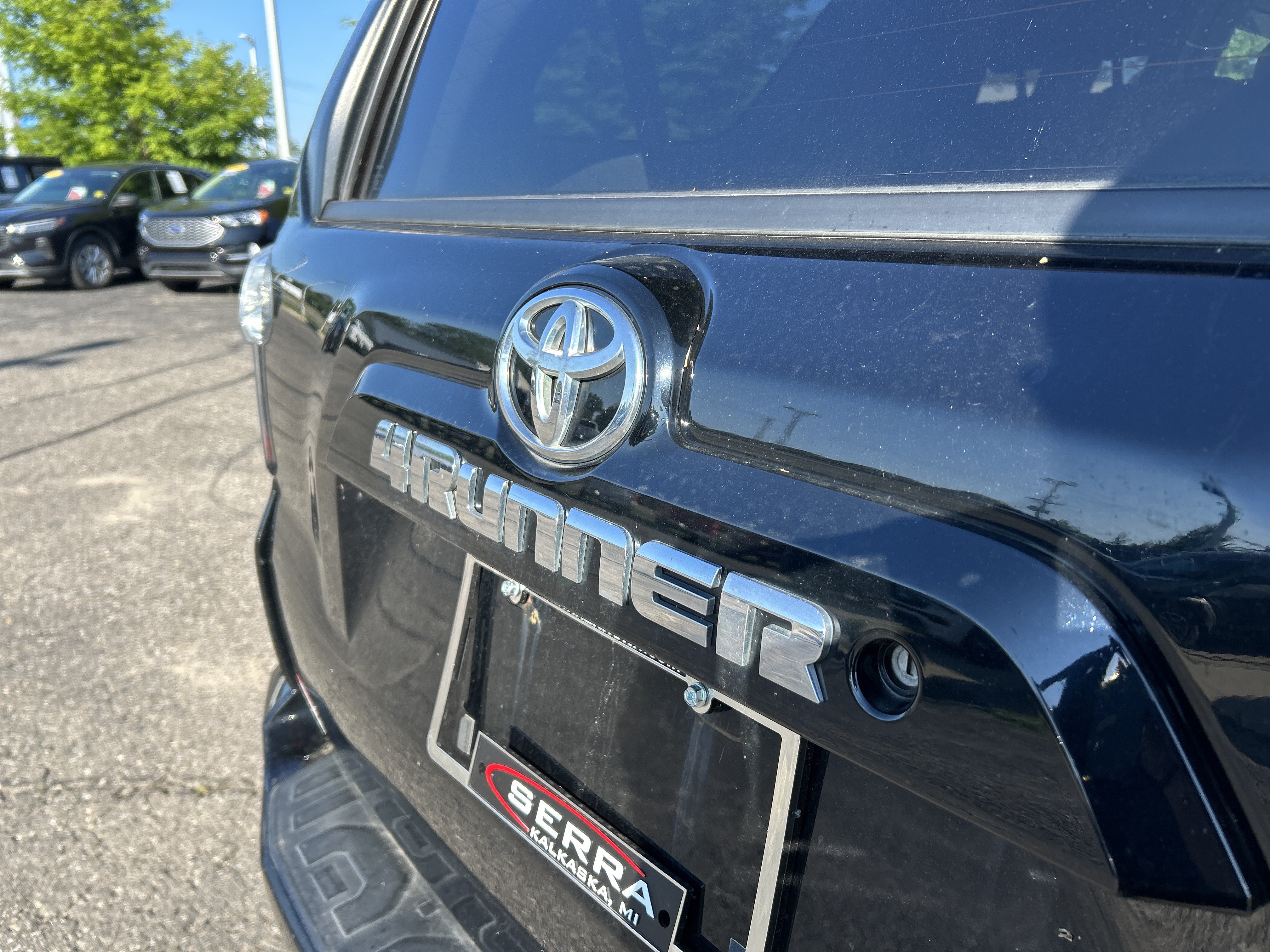 Used 2015 Toyota 4Runner SR5 AWD/4WD image 26