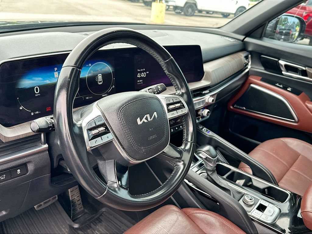 Used 2023 Kia Telluride SX FWD image 10