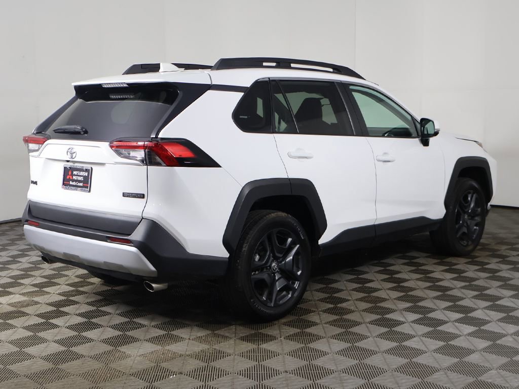 Used 2024 Toyota RAV4 Adventure image 8