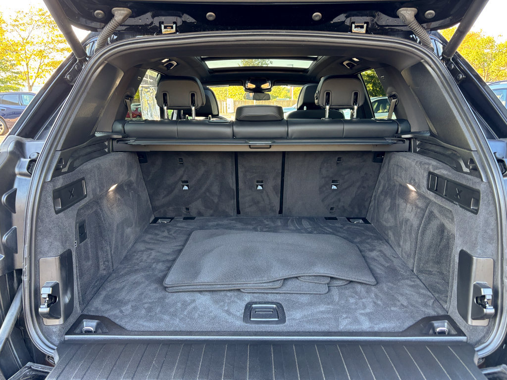 Certified 2024 BMW X5 xDrive40i w/ Premium Package AWD/4WD image 45