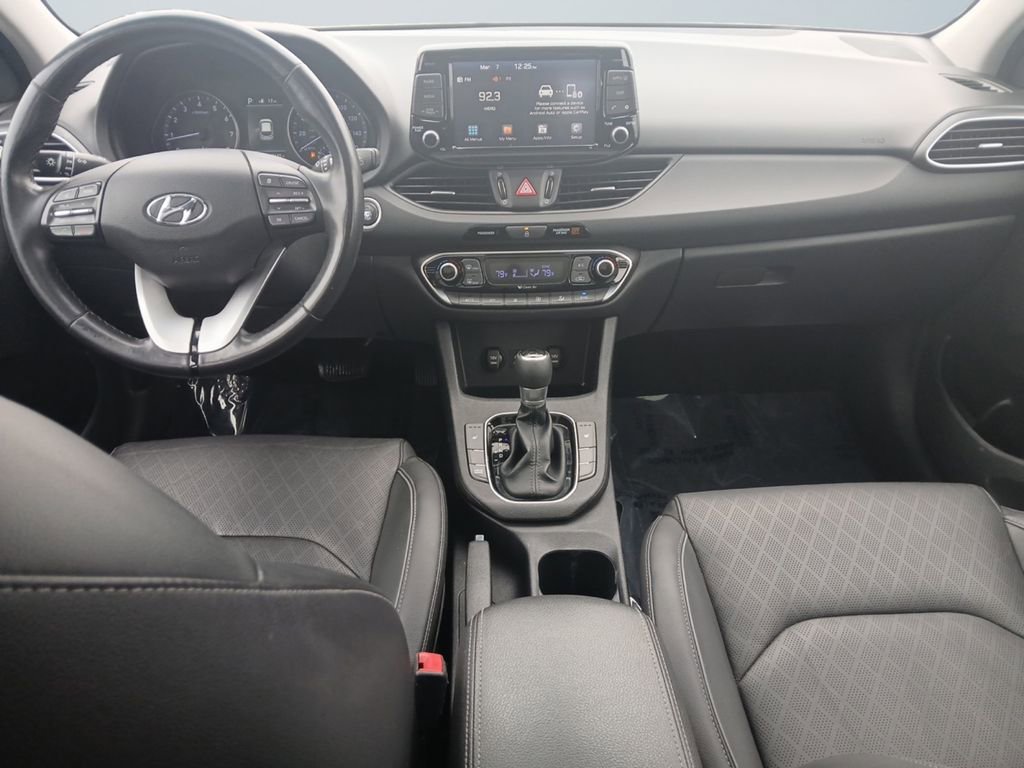 Used 2020 Hyundai Elantra GT w/ Style Package 02 image 10