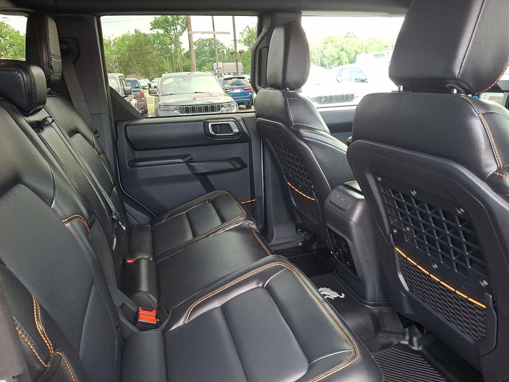 Used 2024 Ford Bronco Badlands AWD/4WD image 19
