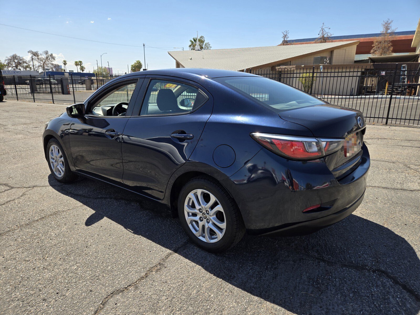 Used 2016 Scion iA FWD image 3