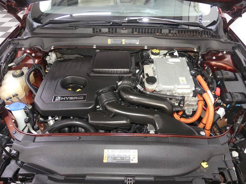 Used 2015 Ford Fusion Titanium FWD image 12
