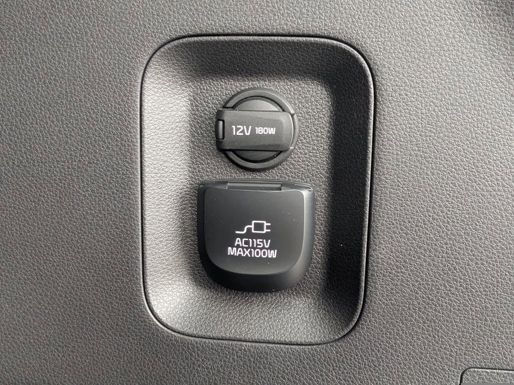 Used 2022 Kia Carnival SX FWD image 14