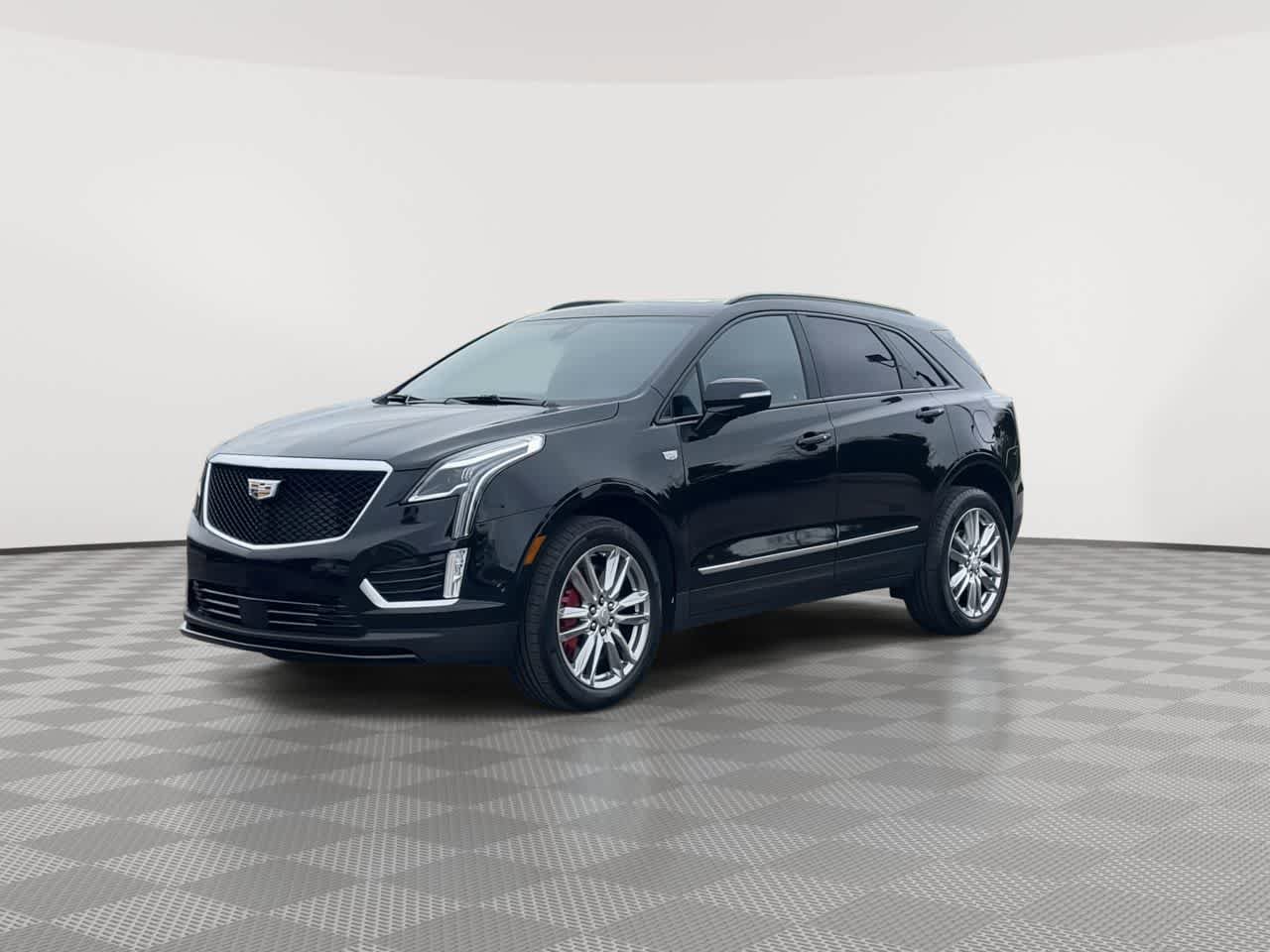 Used 2024 Cadillac XT5 Sportv w/ Technology Package AWD/4WD image 4