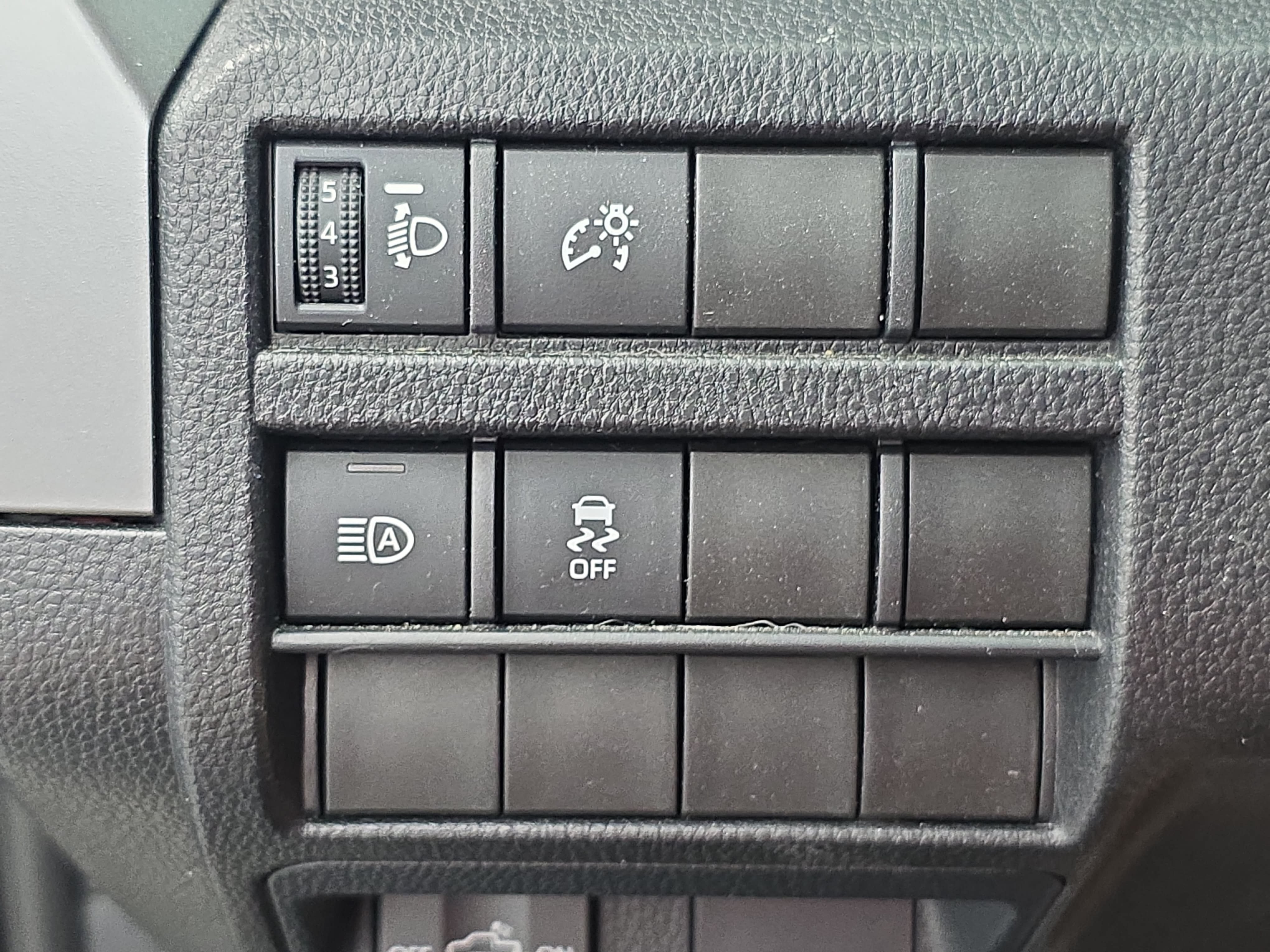Used 2024 Toyota Tacoma TRD Sport AWD/4WD image 23