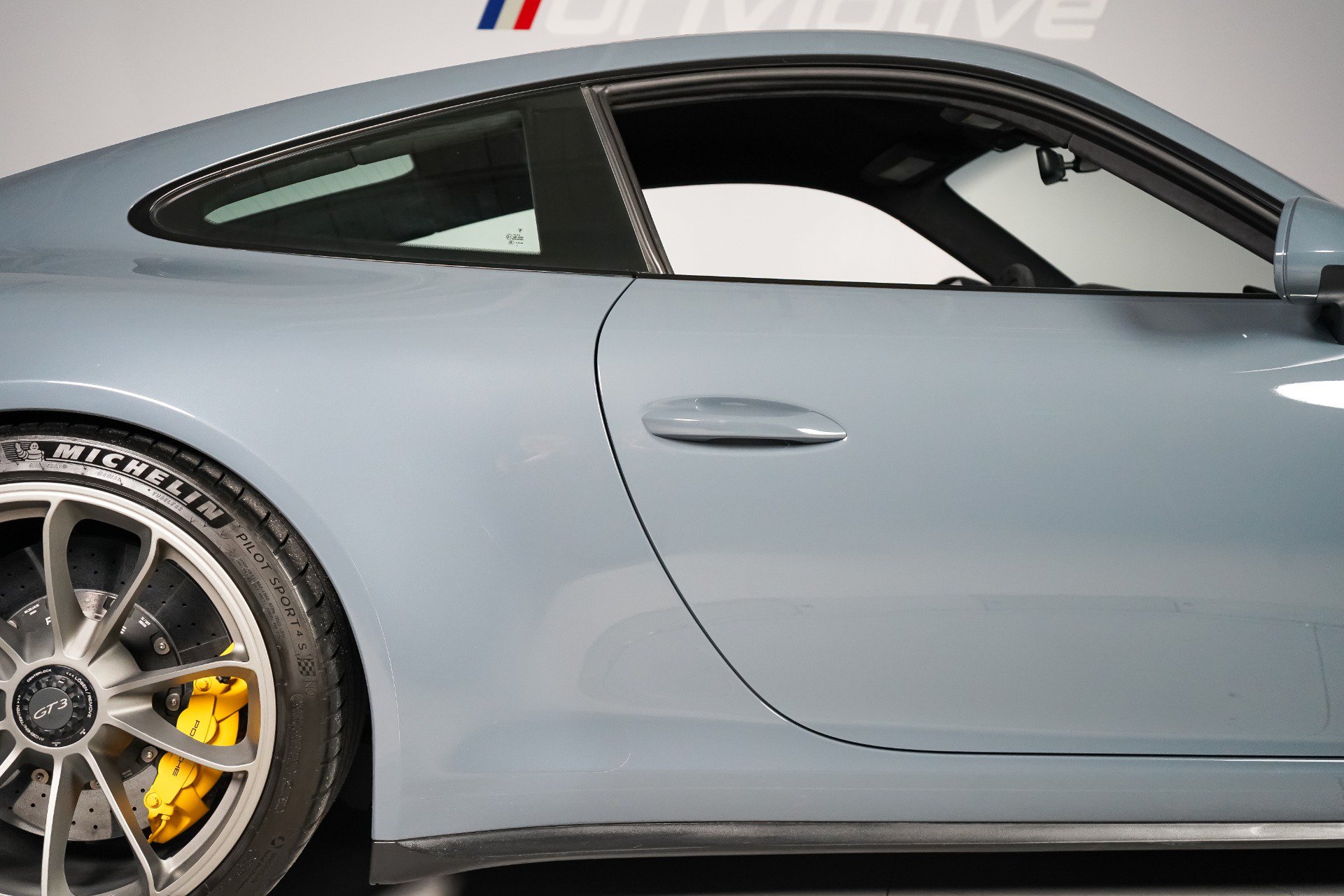 Used 2018 Porsche 911 GT3 RWD image 44