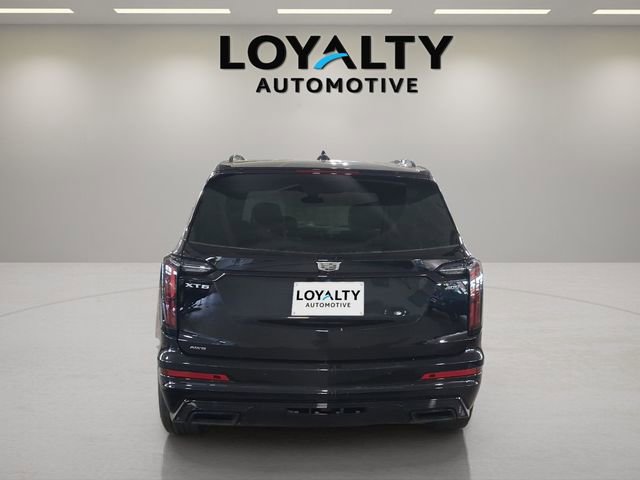 Used 2024 Cadillac XT6 Sport w/ LPO, Onyx Lite Package image 4