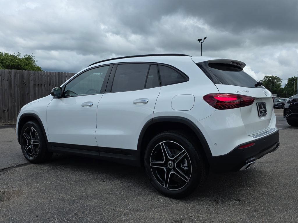 New 2026 Mercedes-Benz GLA 250 4MATIC image 3