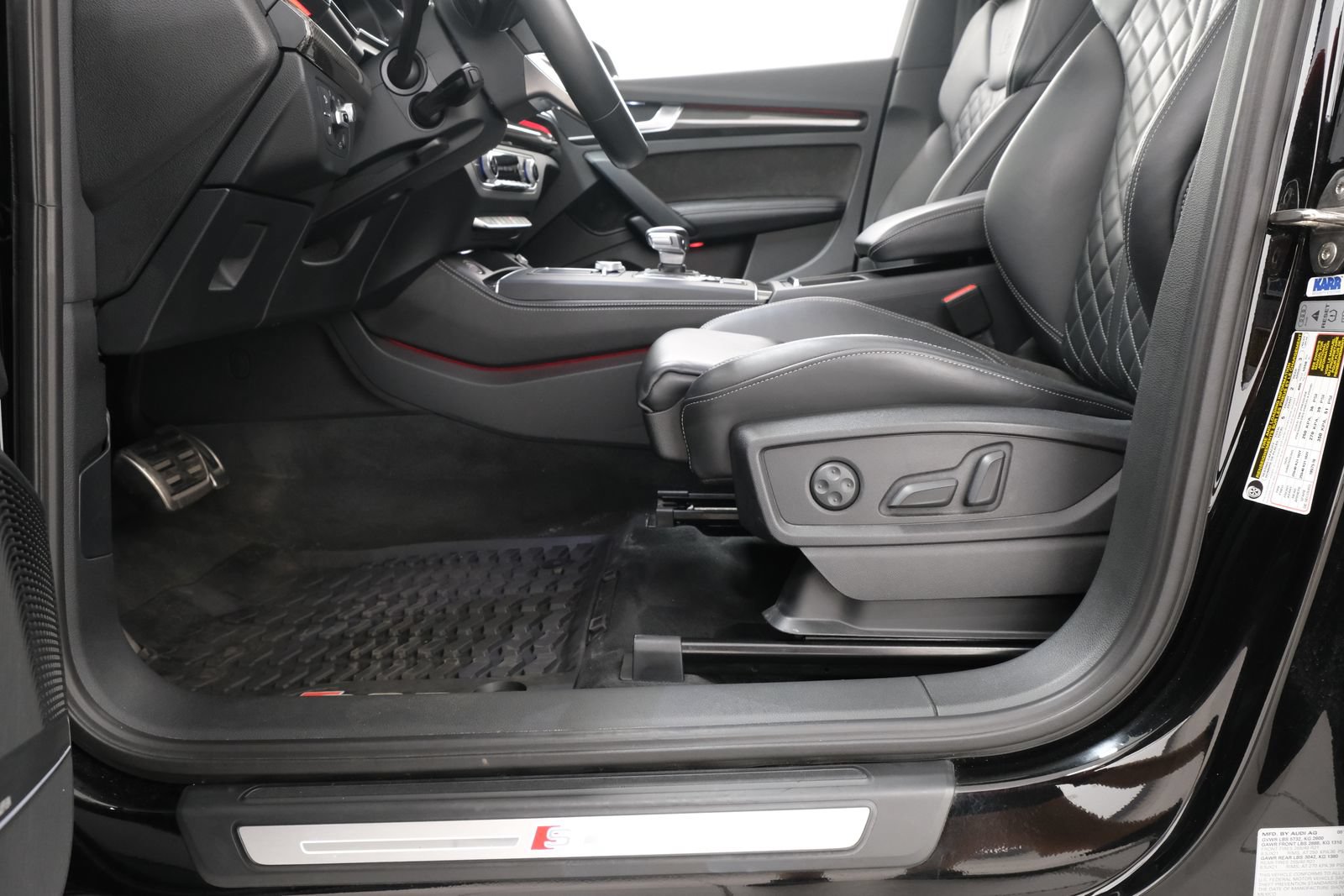 Used 2018 Audi SQ5 Prestige w/ Prestige Package AWD/4WD image 32