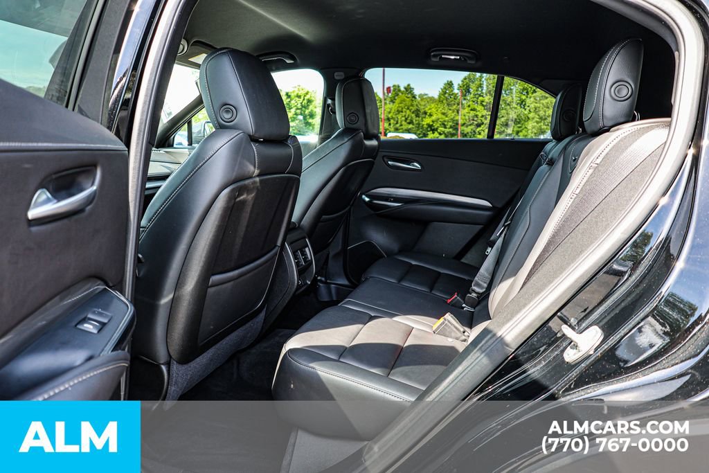 Used 2025 Cadillac XT4 Premium Luxury FWD image 19